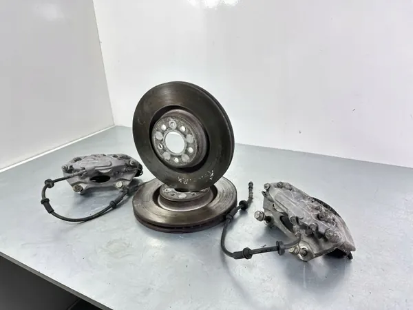 Audi A6 S6 C7 Jarrulevy & Jarrusatula Set OEM 8R0615105CD image 4