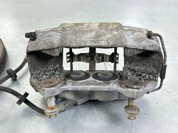 Audi A6 S6 C7 Jarrulevy & Jarrusatula Set OEM 8R0615105CD image 8