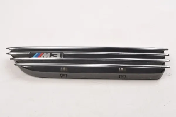BMW E46 M3 Pare-boue avant gauche OEM 2694607 image 2