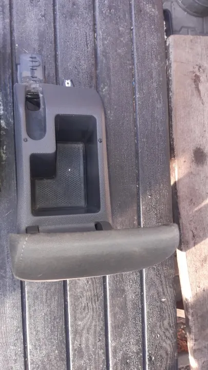 OEM PODŁOKIETNIK 1K Käsinoja VW Golf 5, Jetta image 4