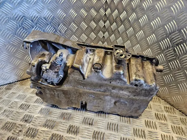 Audi OE oliepan voor A3/S3 8P 2005 - Gebruikt image 7