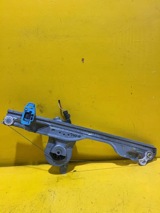 Renault Clio II 2007 Raammechanisme Voor image 4