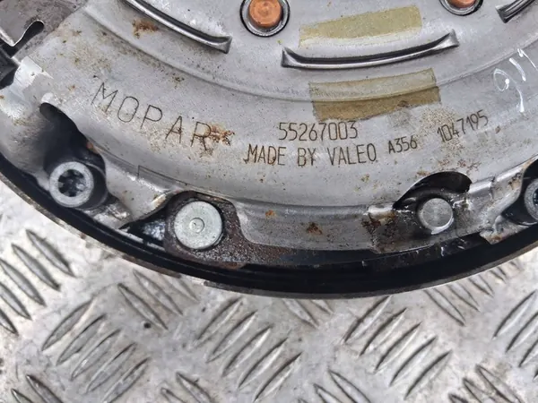 Kaksoismassakytkinlevy Fiat Tipo Doblo 1.6 M-JET OEM image 2