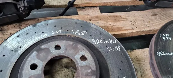 Discos de freio Brembo Audi A4 S4 345mm OEM 8K0615123G image 2