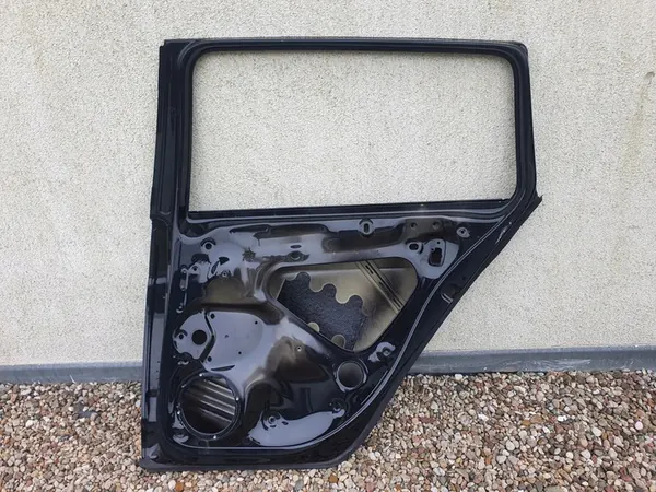 Bakre Höger Dörr VW Golf VII 5G9 Kombi 13-20 image 6