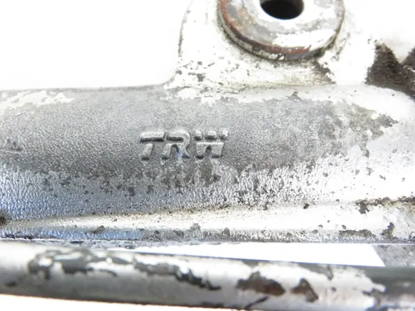 Pompe de direction assistée OEM 49001BN013 - TRW d'occasion image 3