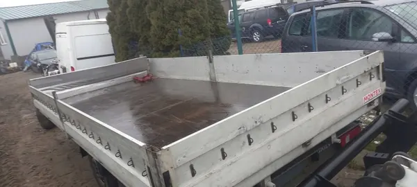Caixa de carga SKRZYNIA ŁADUNKOWA para Iveco Daily - Usado image 5
