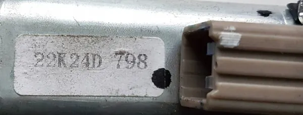 Subaru Forester Sitzmotor OEM 22K24D798 - Gebraucht image 4