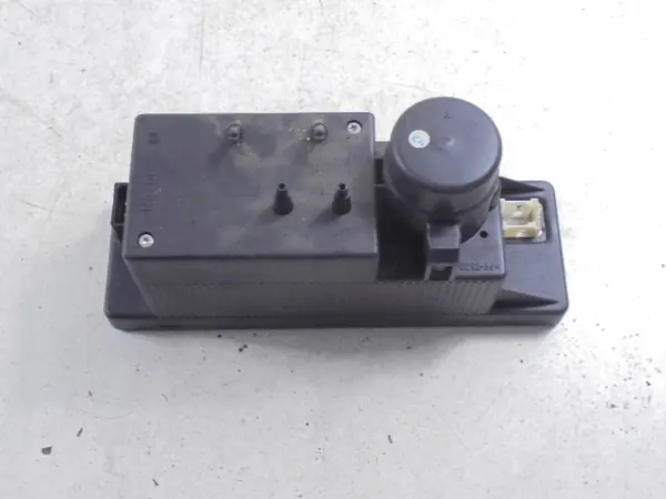 Pompe de verrouillage central Mercedes E W210 OEM 2108000048 image 6