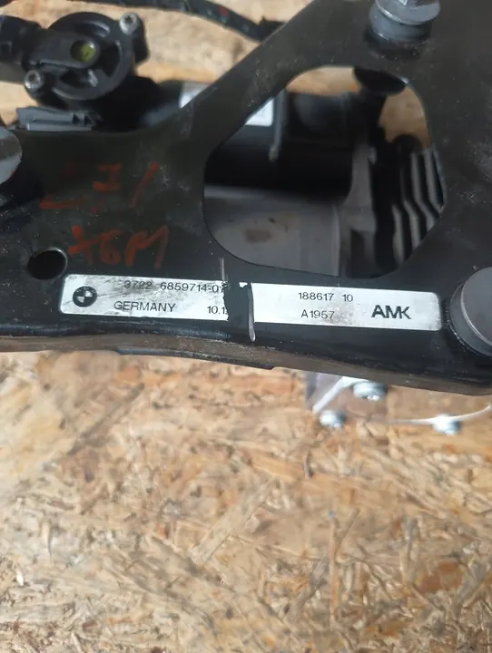 Compressore sospensione BMW E70 E71 E72 Lift OEM 6859714 image 7
