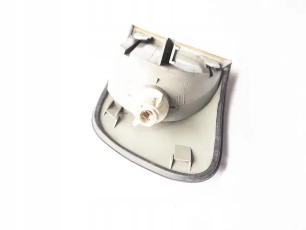 Intermitente delantero derecho OEM 137984 para Audi 100 image 5