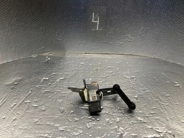 Valonohjaussensori OEM 31360328 Etuakseli image 3