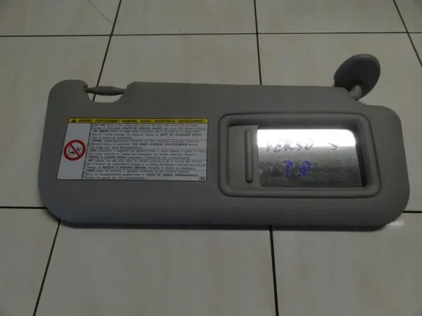 Toyota OE Solskydd OEM OKL15244 Höger Fram image 2