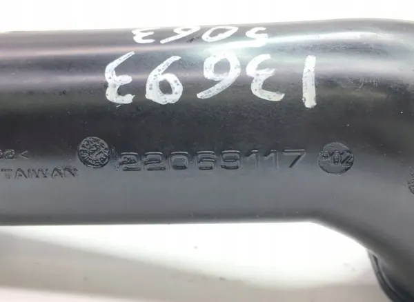 OEM 22069117 Volvo Ölsaugschlauch - Gebraucht image 4