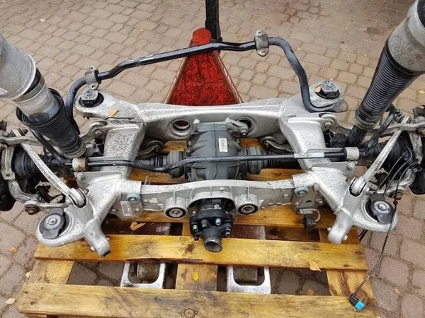 Mercedes S-klass W222 framvänster stötdämpare OEM A2223206313 image 5