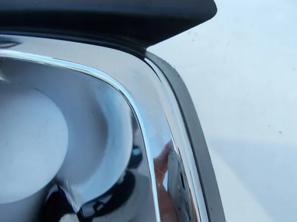 Grade Cromada Direita Dacia Sandero II Lift image 3