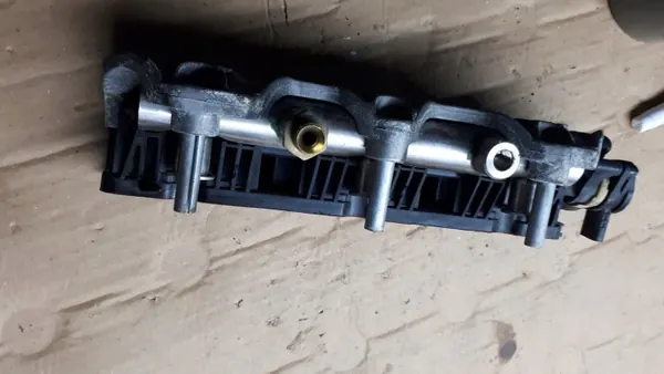 Vasen imusarja OEM 06E133109AR 3.0 TFSI image 9