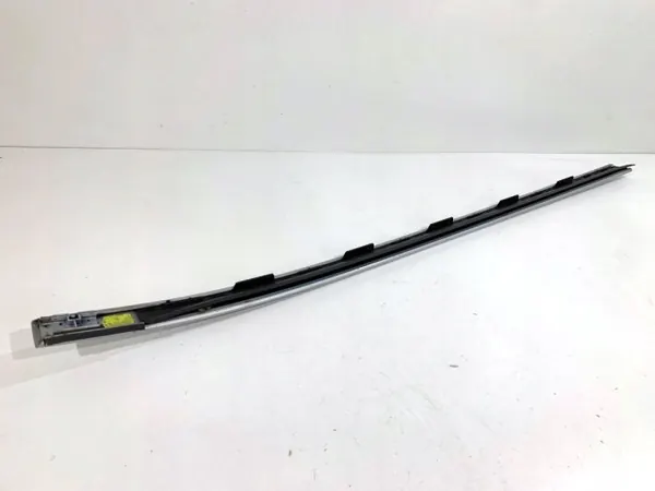 Junta de parabrisas derecha OEM LORK-1-125339 para BMW G31 image 3