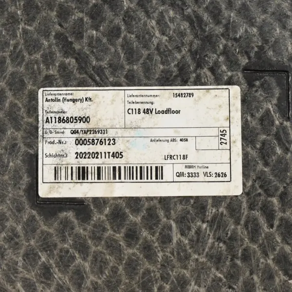 OEM A1186805900 Bagageutrymmesmatta Mercedes CLA Sedan image 5