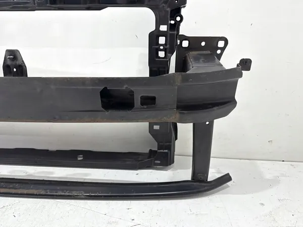VOLKSWAGEN PASSAT B8 Reforço de Viga Frontal image 3