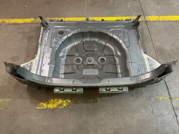Eje trasero KIA CEED III OEM - Pieza original usada image 2