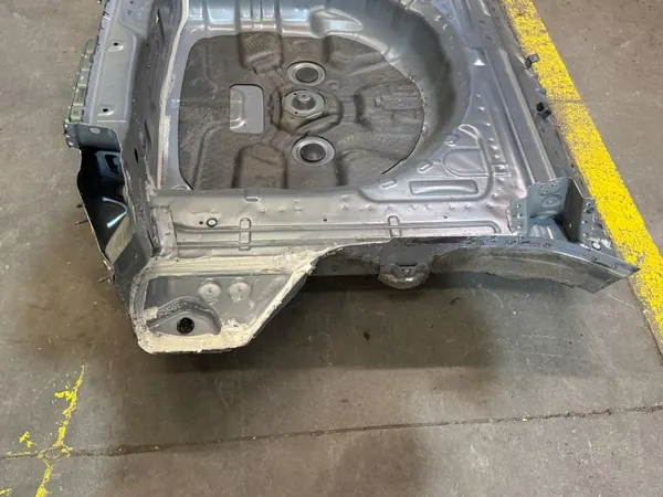 Eje trasero KIA CEED III OEM - Pieza original usada image 3