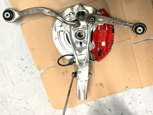 BMW X5 G05 M Vasen Jousitus Kit OEM 689735303 image 2