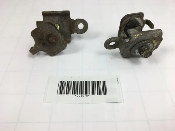 Anturin kiinnike OEM 1295401144 W124 Cabriolle image 2
