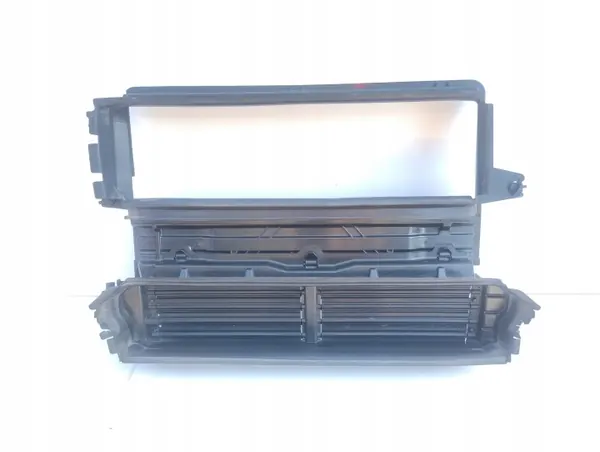 Grille d'Entrée d'Air OEM 31455482 Côté Passager Avant image 2
