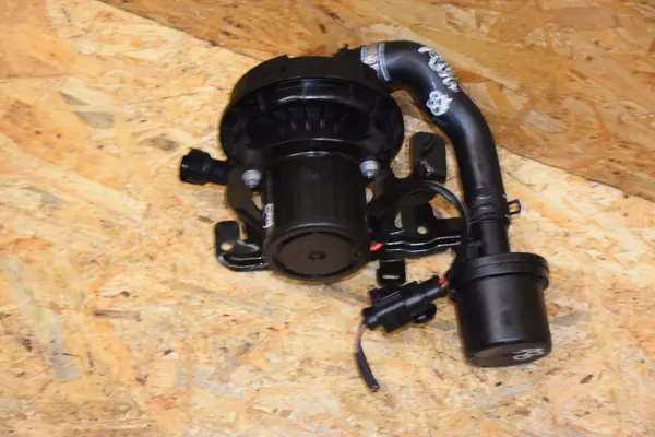 Audi R8 4S II sekundärluftpump OEM 7L959253K image 5