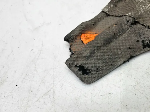 Cobertura inferior centro Audi Q5 OEM 80A825209D 1/26 image 7