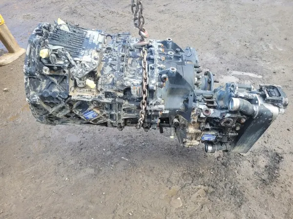 Boîte ZF MAN ASTRONIC Ralentisseur 2012 OEM 8110000000 image 3