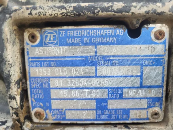 Boîte ZF MAN ASTRONIC Ralentisseur 2012 OEM 8110000000 image 5