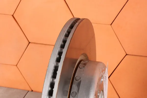 Conjunto Discos & Pastilhas Dianteiros OEM 6880072 image 7