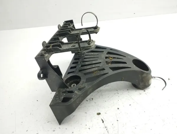 Support compresseur climatisation Tesla OEM 167362700C image 4