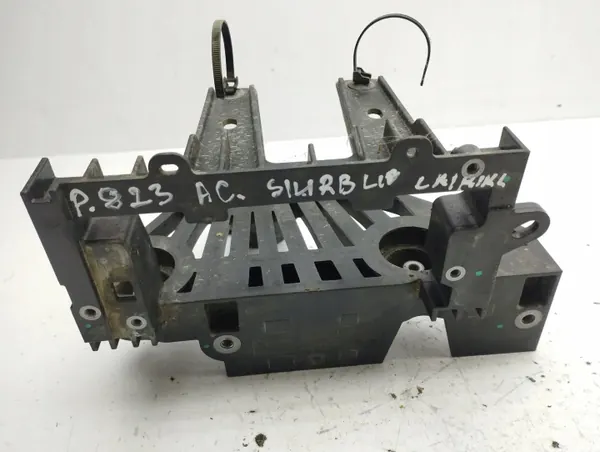 Support compresseur climatisation Tesla OEM 167362700C image 7