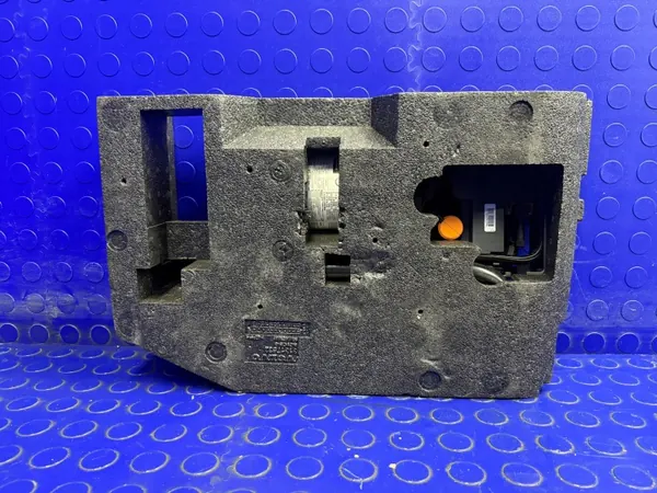 OEM 31317532 Korjaussarja Volvo V40 II tavaratilakompressorille image 5