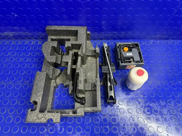 OEM 31317532 Korjaussarja Volvo V40 II tavaratilakompressorille image 7