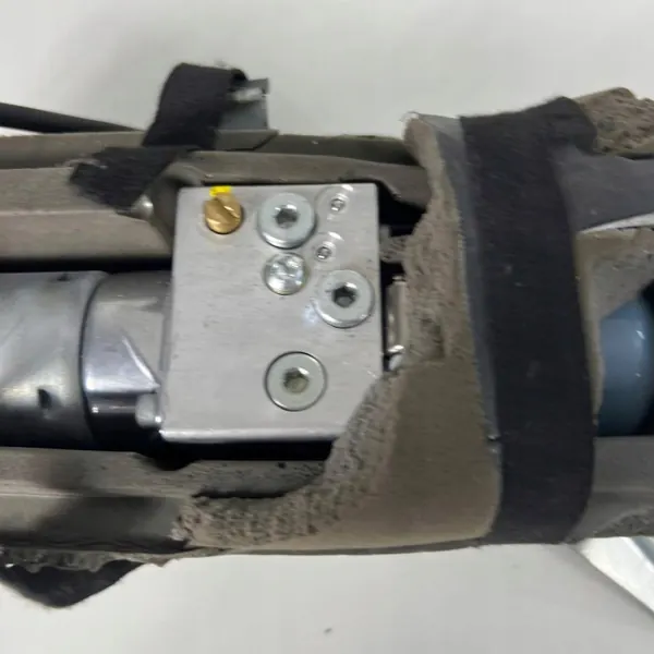 Audi TT Cabrio dakpomp OEM JPF-DAI1110913 image 5