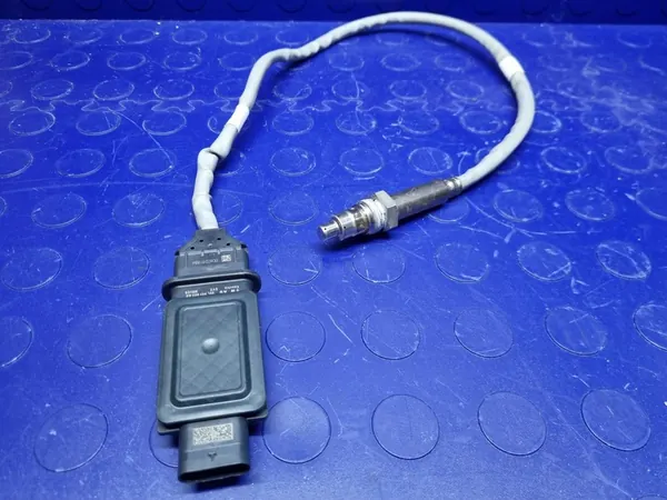 AUDI A3 8Y 2.0 TDI SENSOR NOX LAMBDA ORIGINAL 05L907807AR image 7