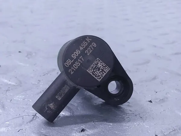 Sensor de pressão de óleo Skoda Superb B8 OEM 05L906455K image 5