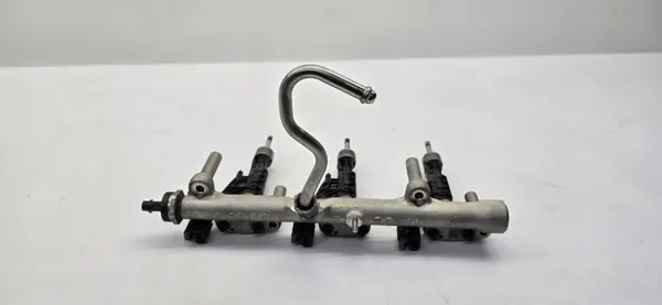 BMW 1 F40 Sprutgjutningslist OEM 8656548 image 4
