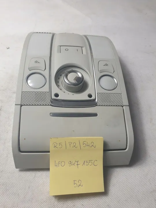 Plafonnier Audi A6 C6 OEM 4F0947135CC image 2
