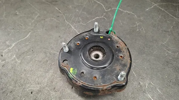 Supporto Ammortizzatore Mercedes W211 image 4