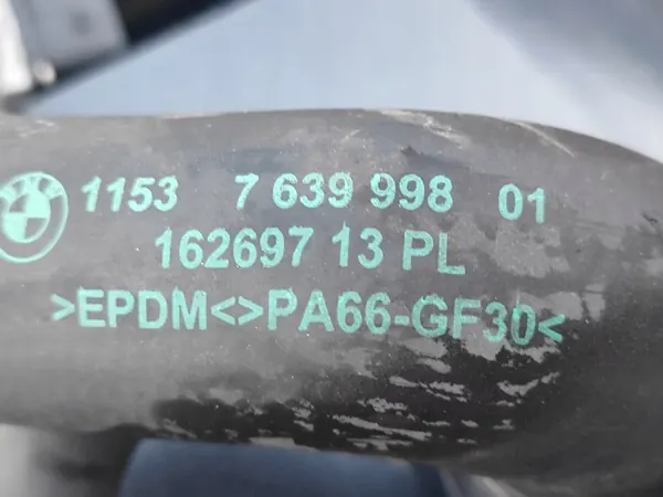 BMW F30 Vattenpump med termostat 759771507 image 7