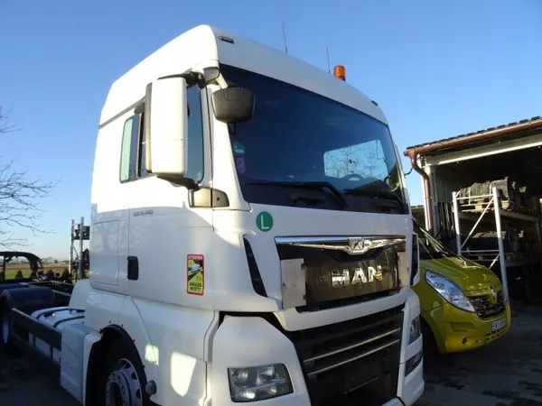MANMAN OEM complete cabine voor MAN TGX Euro 6 XLX image 6