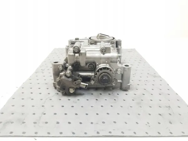Pompe à huile Honda OEM MTL29785 - État utilisé image 3