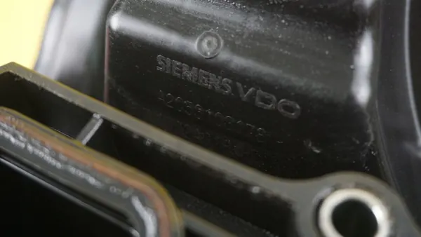Colector de admisión OEM A2053103178 para Mitsubishi image 4