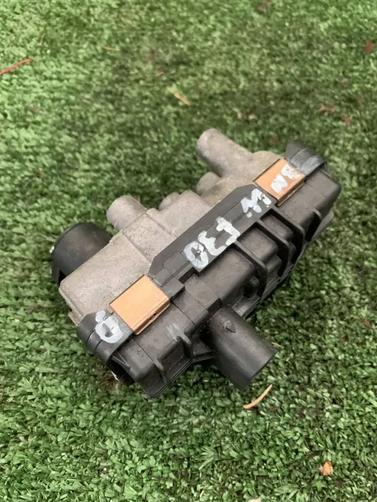 Turbokompressoraktor OEM 49335-19411 för BMW F10 2.0 image 5