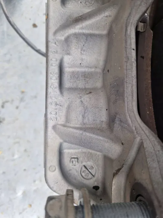 OEM 22E3134336R etujarrusatulat Audi Q5:lle image 5